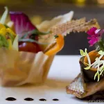 Domaine De Raba 호텔 4*