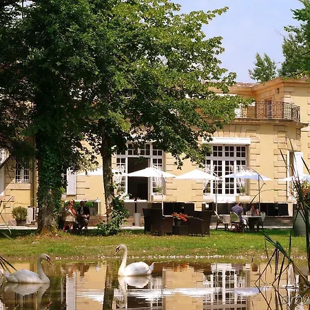 Hotel Domaine De Raba 4*