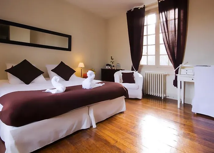 Otel Domaine De Raba 4*