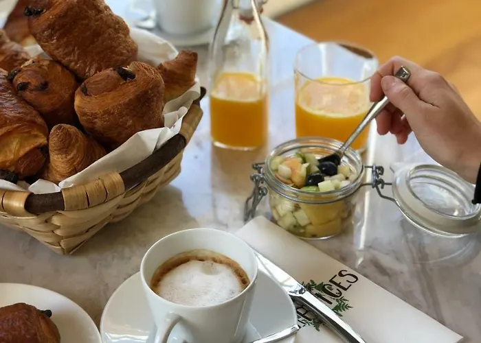 Domaine De Raba Hotel 4*